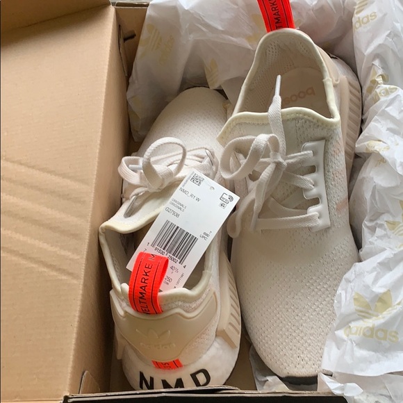 8.5 New NMD W sz 8.5 / 9 adidas genuine - Picture 5 of 6